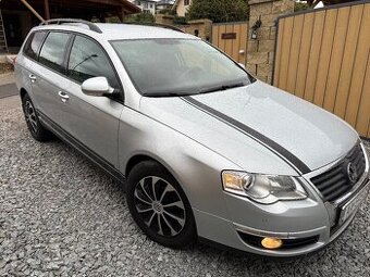 Volkswagen Passat B6 Comforttline 2.0 TDi  DSG 103kw 2007