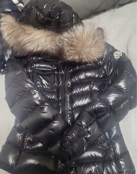 Moncler dámska bunda