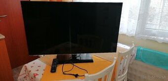 Predám LCD TV Panasonic TX L42E6EK