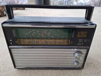 Retro radio
