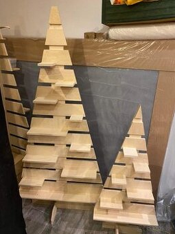 Vianocny stromcek z dreva