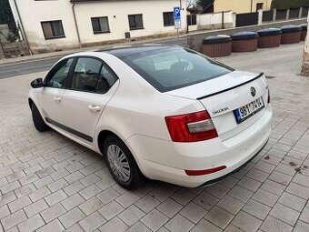 Skoda Octavia 3 2015 1 majitel najeto 150 000kc plně funkční