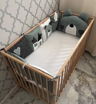 Originálny Vankúšikový mantinel do detskej postieľky