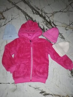 Dievčenská mikina a čiapky veľkosť 116
