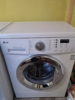 Práčka LG
