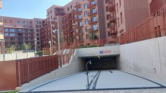 Zwirn - 2x vnútorné garážové státie - Páričkova ul. - 1