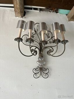 Veľké nástenné svietidlo