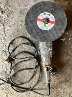 Veľká rozbrusovačka s 300mm Stihl kotúčom , Flexa