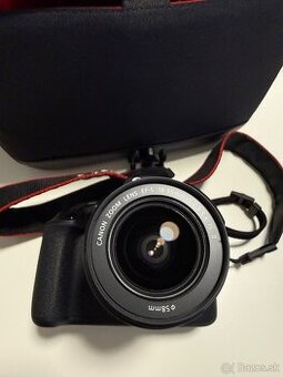 Canon EOS 2000D + 18-55mm IS II Value Up Kit