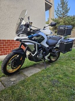 CFMOTO 700MT ADVENTURE 2025