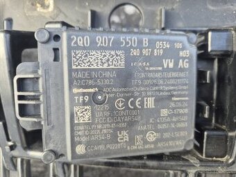 predný radarový snímač 2Q0 907 550 B