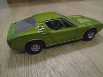 Stará hračka Polistil Alfa romeo Montreal