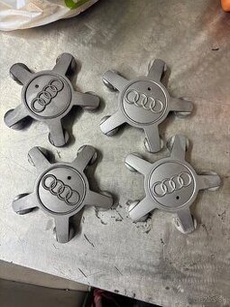 Audi krytky 4 kusy