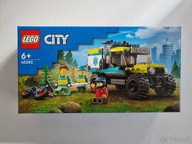 LEGO 40582 Terénna sanitka 4 x 4 - 1
