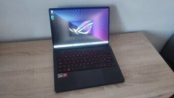 Asus ROG Zephyrus G14 2022 (GA402RJ)