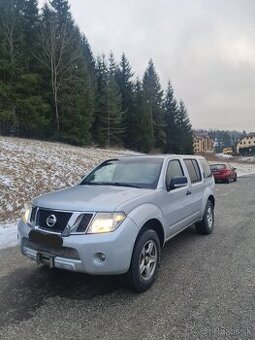 Nissan Pathfinder 2.5dci 140kW rv 2011 4x4