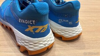 Bežecké botasky EVADICT XT8