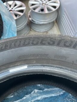 BRIDGESTONE TURANZA 235/55 R17