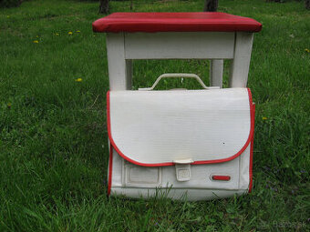 retro školská taška