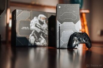 Microsoft Xbox Series X - Halo Infinite Limited Edition