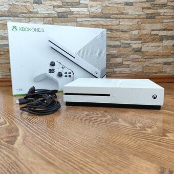 XBOX One S - 1TB