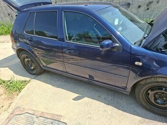 Volkswagen Golf 4 1.6 74kw benzín