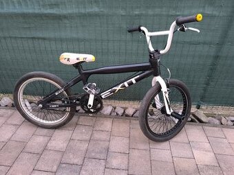 BMX bicykel