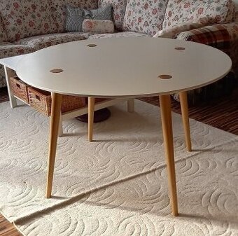 okrúhly stol Ikea - priemer 120cm
