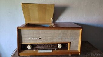 Rádio Tesla Fuga