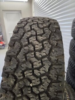 Predam pneumatiky 215/70/R16 , BF Goodrich ALL Terrain