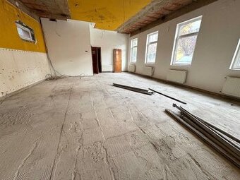 Na prenájom obchodné priestory na sídlisku o výmere  100 m2