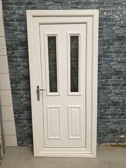 Plastove dvere č 21. 92x203cm.Ľ