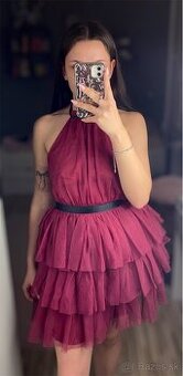 Krátke spoločenské šaty, veľ M