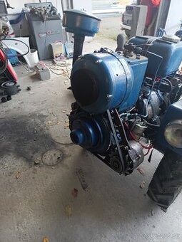 Motor slavia 1d80 motorobot tj6,5