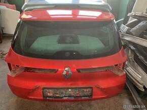 Kufor Renault Megane IV Grandtour 2016 Piate dvere kufrove