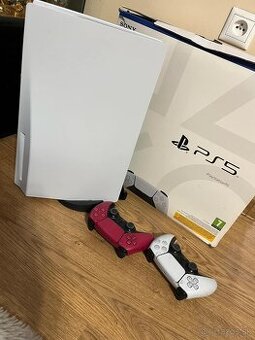 Ps5 s mechanikou 825gb