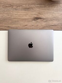 MacBook Pro 13” M1 / 16GB RAM / 512GB SSD – ako nový