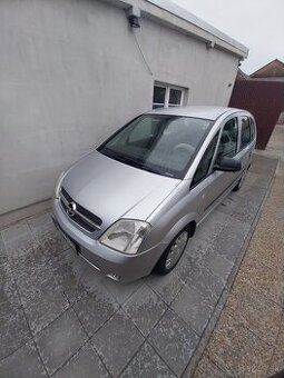 Predam opel meriva 1.4 16v benzín nova stk ek 4/27 rv2004