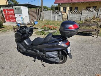 Yamaha majesty 400