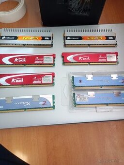 ramky ddr2 možno aj ddr3 všetko spolu 20eu