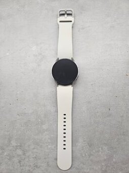 Predam hodinky Samsung Galaxy Watch 6 40mm LTE