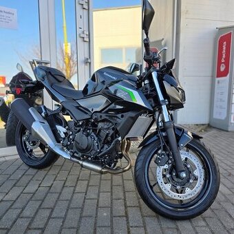 Kawasaki Z500 nová čierna