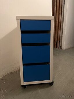 Skrinka pod stôl - 1