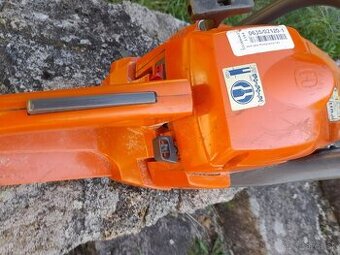 Husqvarna 142 pilka. Je moc dobro. Stave