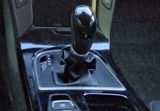 HYUNDAI i40 CW 1.7 CRDi 2015 predám DVERE, PREVODOVKA AUTOMA