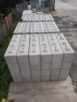 BETÓNOVÉ LEGO KOCKY, PANELY A BETÓNOVÉ VÝROBKY