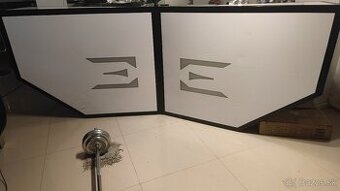 Predam moderny pult pre DJ, podcasty, relacie atd