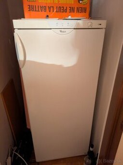 ODSKUŠANÁ -nepoužívaná mraznička, 208 l, Whirlpool AFG 383/G