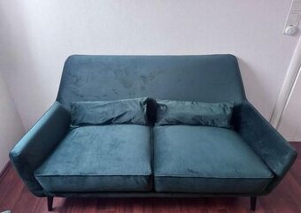 Zelena sedacka  a taburet