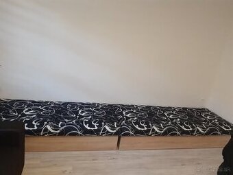 Postel s uloznym priestorom